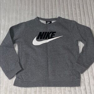 Nike Charcoal Gray Crewneck Sweatshirt | Size Medium Kids